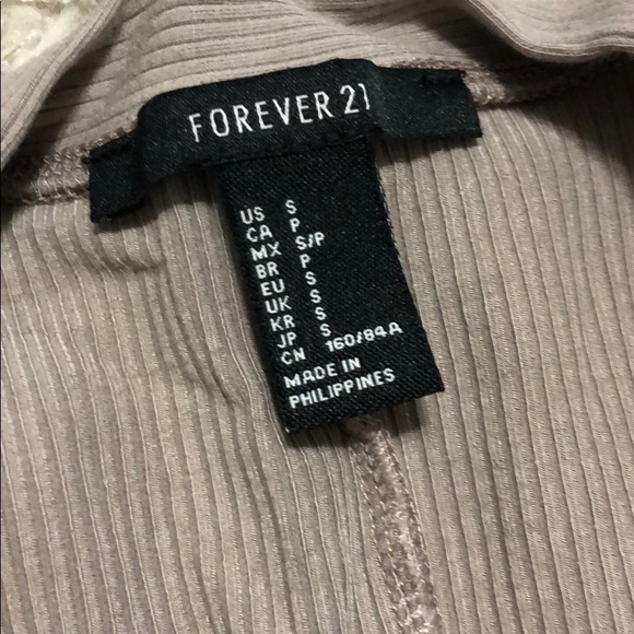 Ribbed bodysuit - Picture 3 of 4